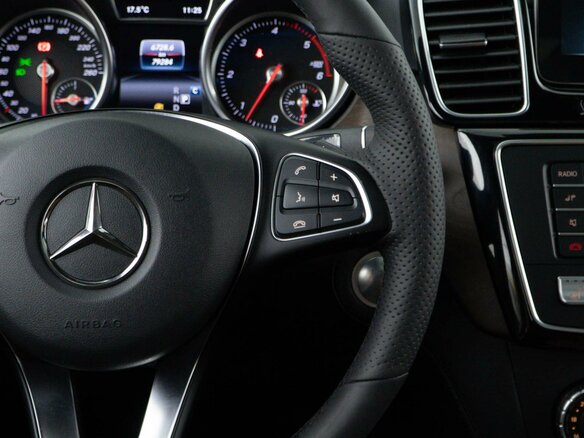 2017 Mercedes-Benz GLE 350 d I (W166), чёрный, 4529050 рублей - вид 13