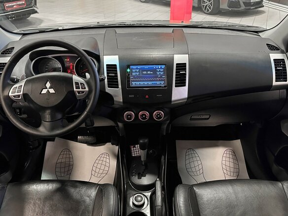 2008 Mitsubishi Outlander II, бежевый, 1097000 рублей - вид 24