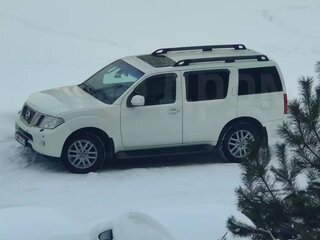 2012 Nissan Pathfinder III Рестайлинг, белый, 1800000 рублей, вид 1