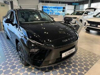 2026 Omoda C5 II, чёрный, 2553210 рублей, вид 3