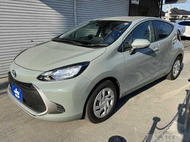 Toyota Aqua II