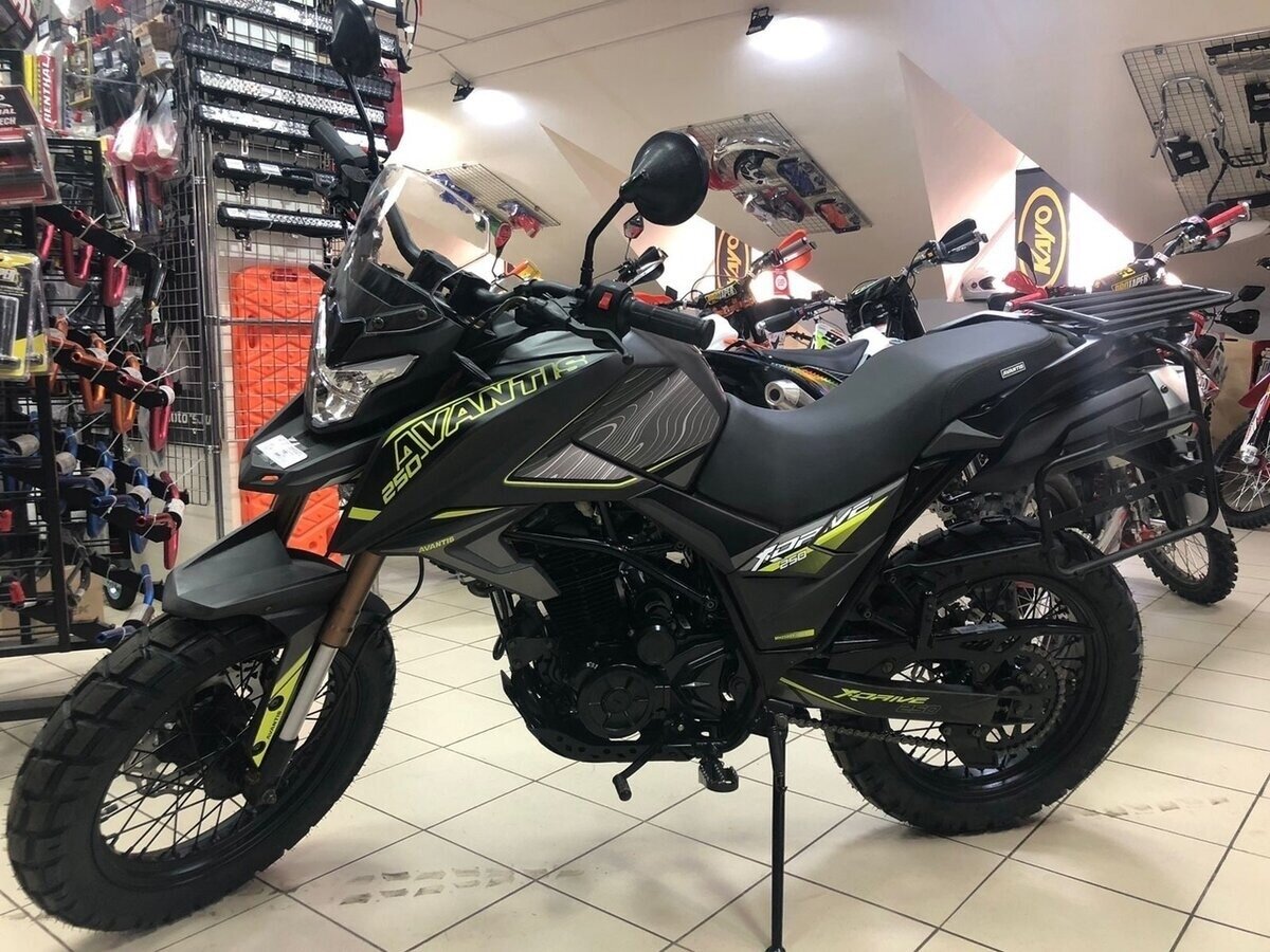 Avantis Tourist 250
