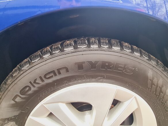 2016 Toyota Prius IV (XW50), синий, 1350000 рублей - вид 10