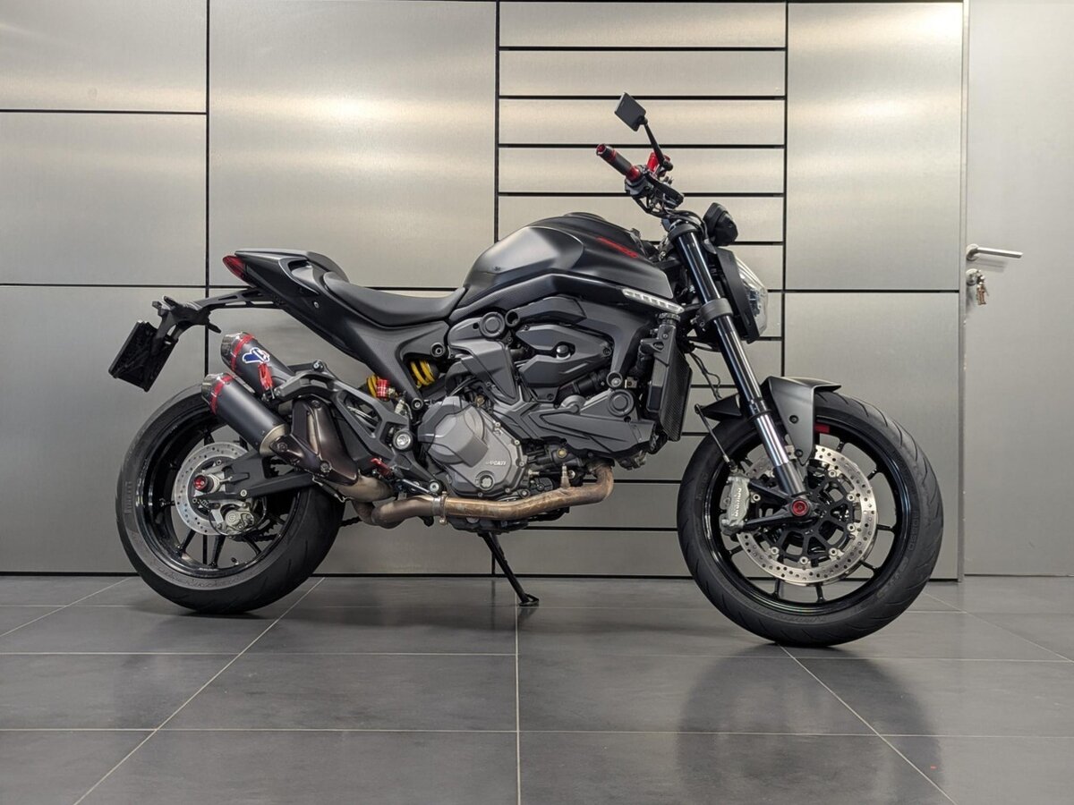 Ducati Monster 937
