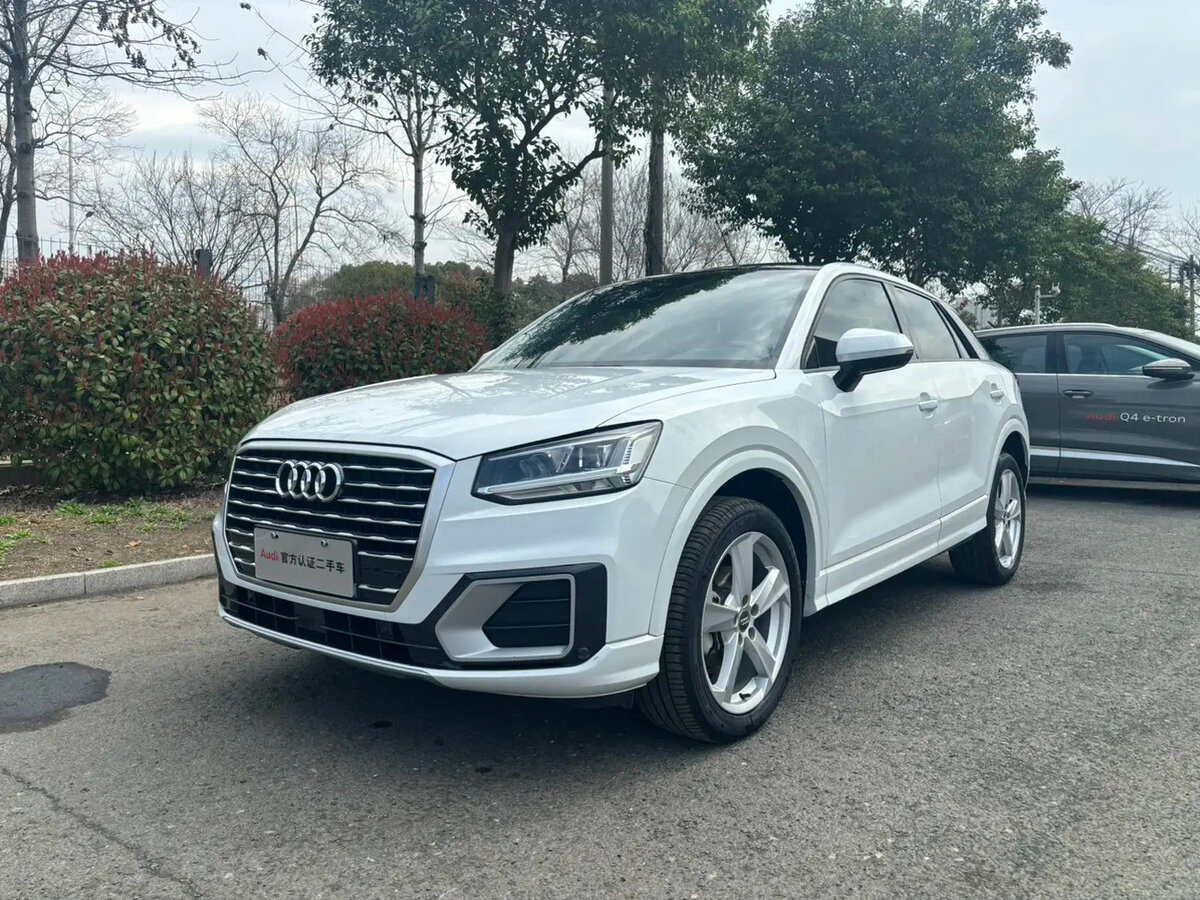 Audi Q2 L I