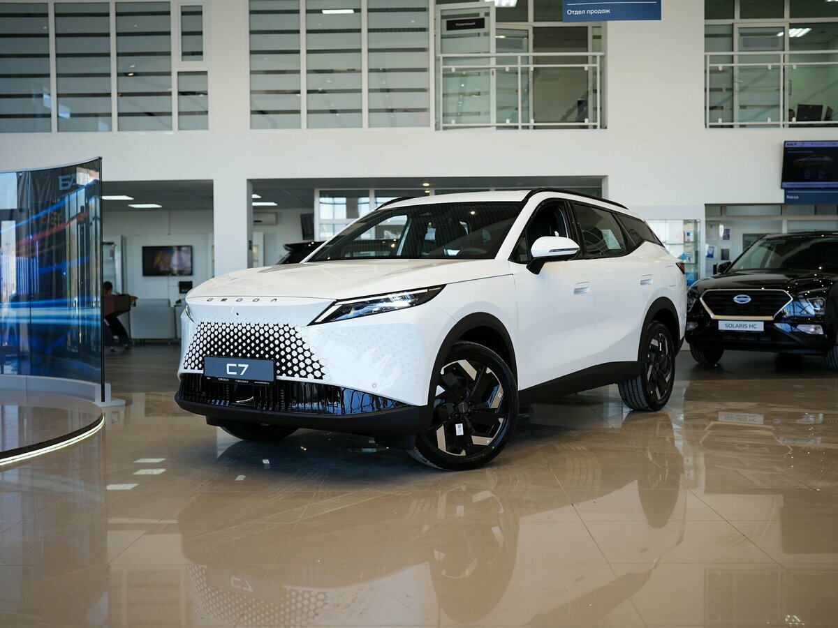 Omoda C7