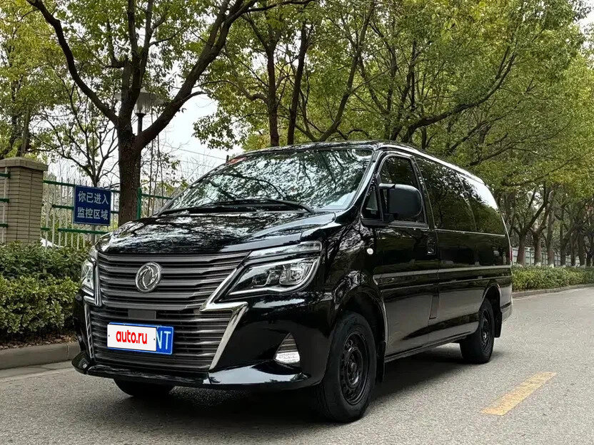Forthing Lingzhi M5