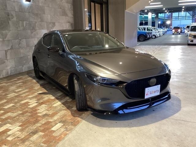 Mazda 3 IV (BP)