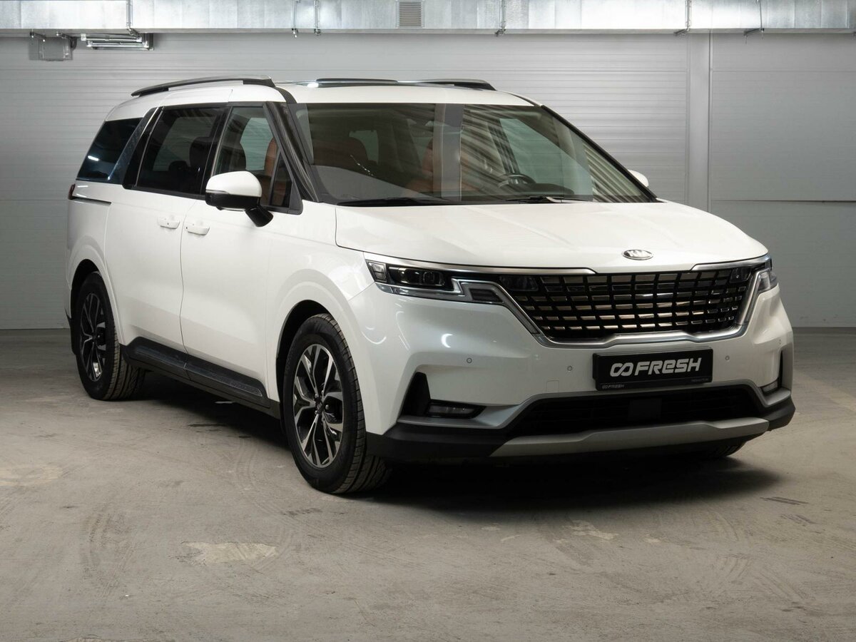 Kia Carnival IV