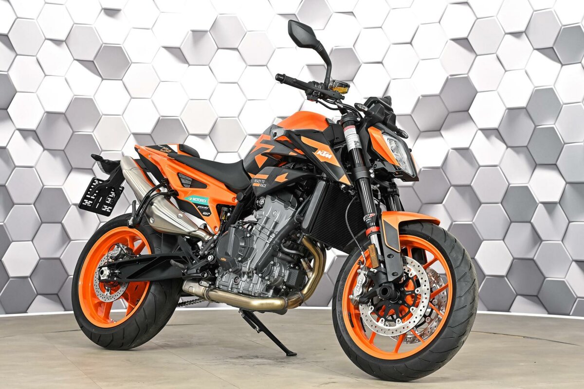 KTM 890 Duke GP