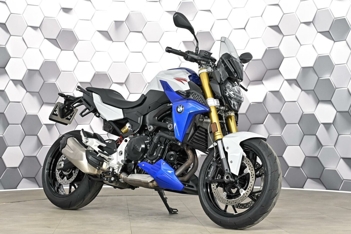 BMW F 900 R