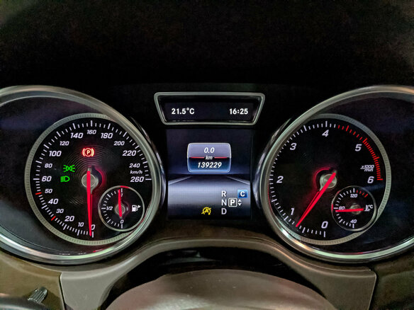 2018 Mercedes-Benz GLE 250 d I (W166), чёрный, 4050000 рублей - вид 15