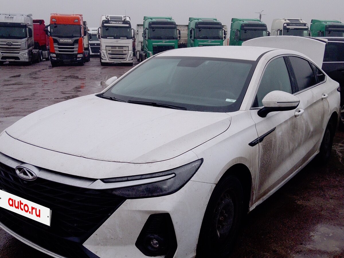Chery Arrizo 8