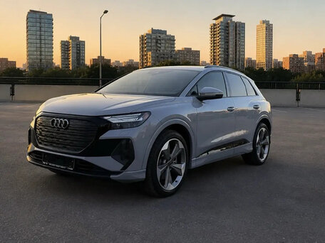 2025 Audi Q4 e-tron 45 quattro I, серый, 5000000 рублей, вид 3