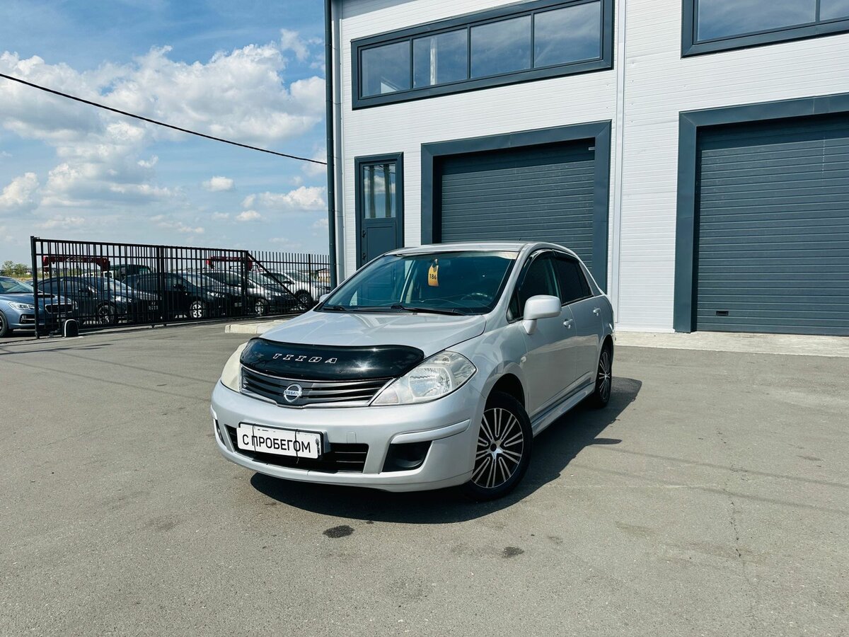 Nissan Tiida I Рестайлинг