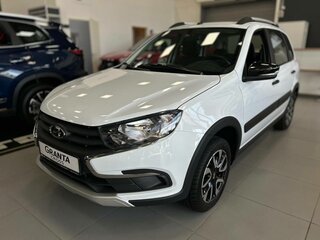 2026 Lada (ВАЗ) Granta Cross I Рестайлинг, белый, 1226000 рублей, вид 1
