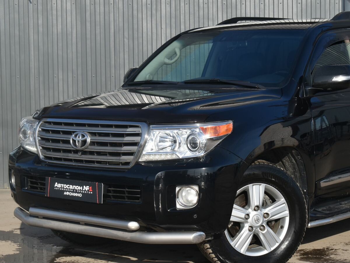 Toyota Land Cruiser 200 Series Рестайлинг 1