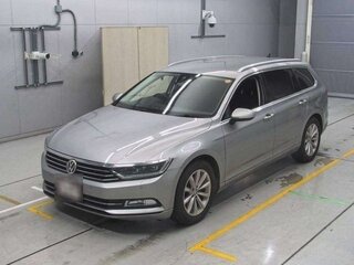 2015 Volkswagen Passat B8, серебристый, 1010000 рублей, вид 1