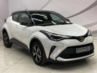 2022 Toyota C-HR I Рестайлинг, белый, 2800000 рублей, вид 3