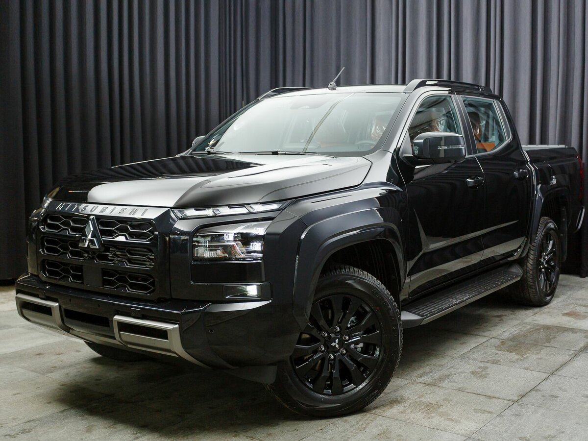Mitsubishi L200 VI