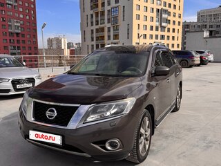 2015 Nissan Pathfinder IV, коричневый, 2350000 рублей, вид 1