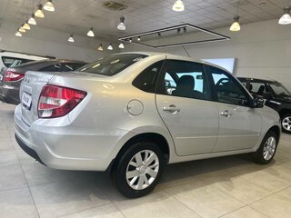 2026 Lada (ВАЗ) Granta I Рестайлинг, серебристый, 1109000 рублей, вид 4