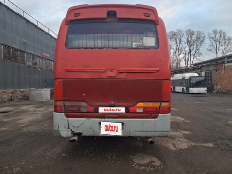 2004 Kia Granbird, красный, 650000 рублей, вид 1