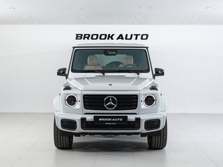 2025 Mercedes-Benz G-Класс 450 d III (W465) Рестайлинг, белый, 22990000 рублей, вид 2
