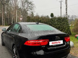 2019 Jaguar XE I, чёрный, 1630000 рублей, вид 3