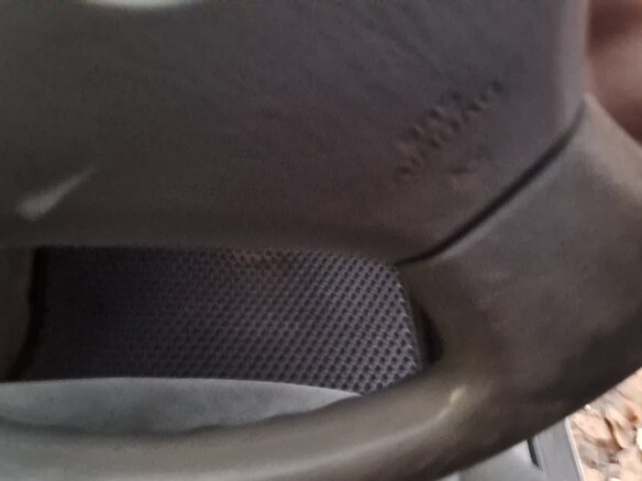 2000 Toyota Prius I Рестайлинг (XW10), серебристый, 230000 рублей - вид 19