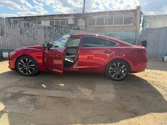 2015 Mazda 6 III (GJ), красный, 2000000 рублей - вид 3