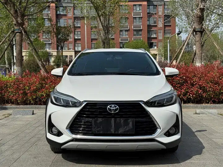 Toyota Yaris IV