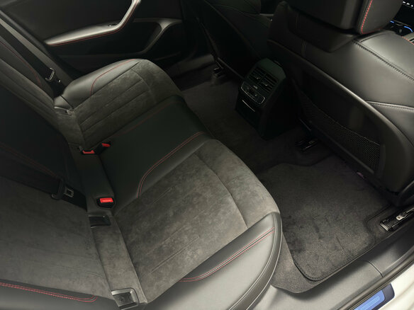 2025 Audi A4 45 TFSI Long V (B9) Рестайлинг, белый, 5800000 рублей - вид 21