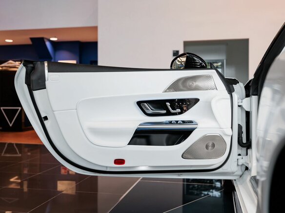 2025 Mercedes-Benz Maybach SL SL 680, белый, 36890000 рублей - вид 27