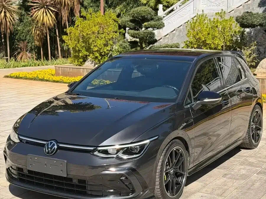 Volkswagen Golf VIII