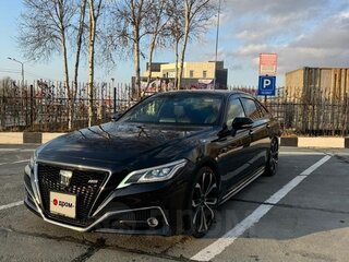 2018 Toyota Crown XV (S220), чёрный, 3990000 рублей, вид 1