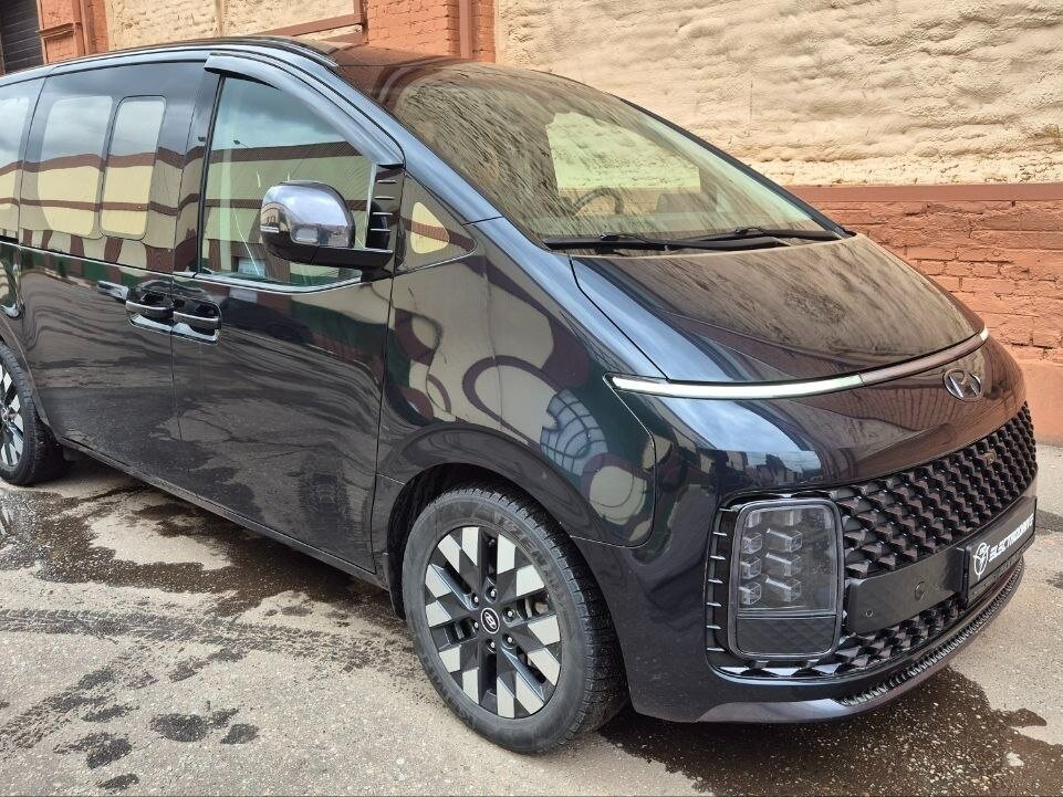 Hyundai Staria I