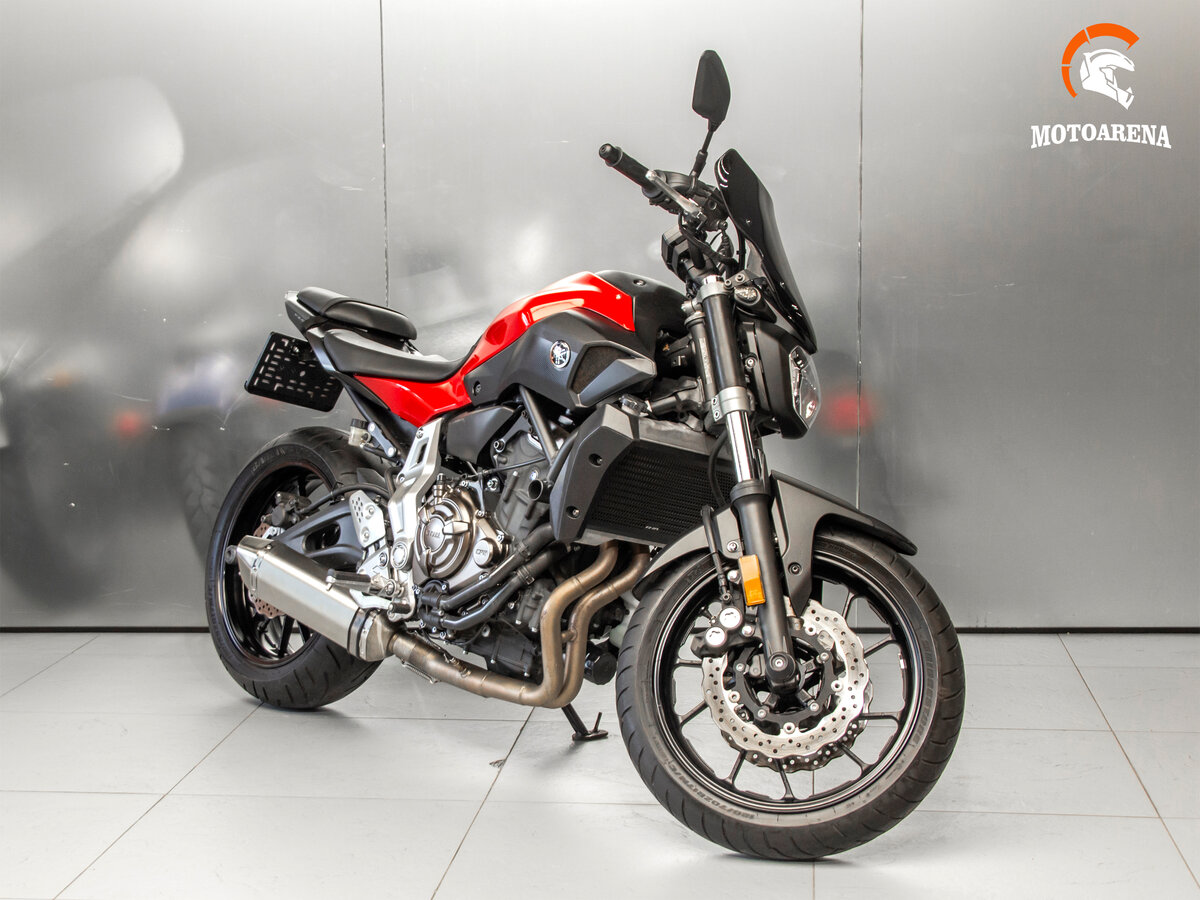 Yamaha MT-07 (FZ-07)