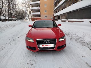 2010 Audi A4 IV (B8), красный, 772000 рублей, вид 1