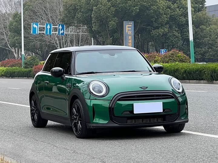 Mini Hatch One III (F55/F56) Рестайлинг 2