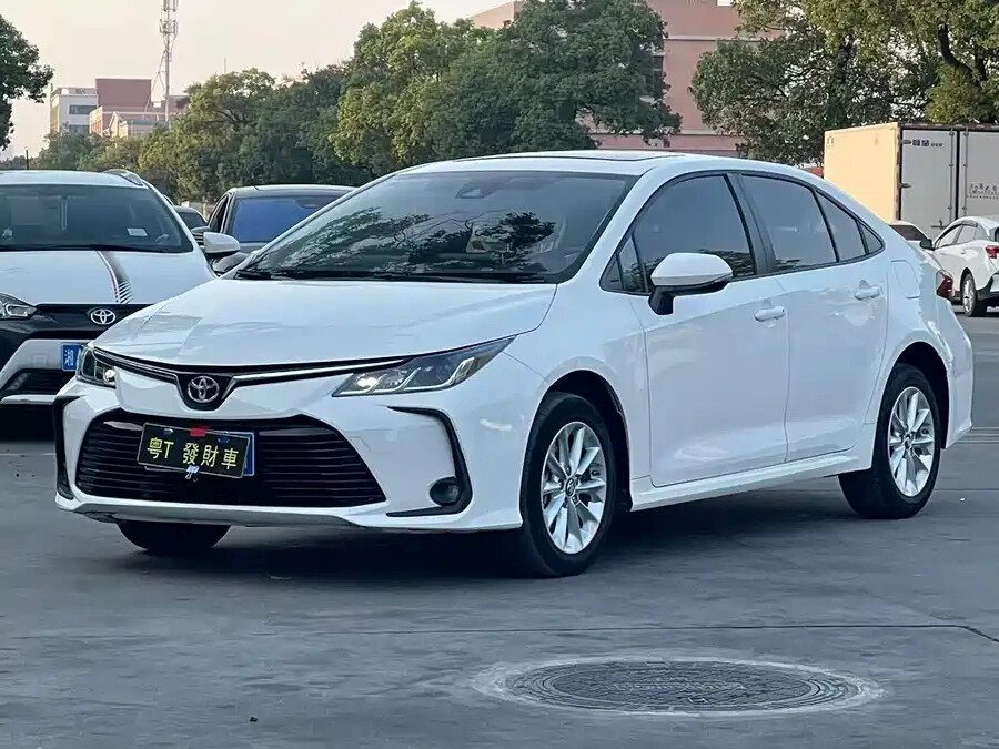 Toyota Corolla XII (E210)