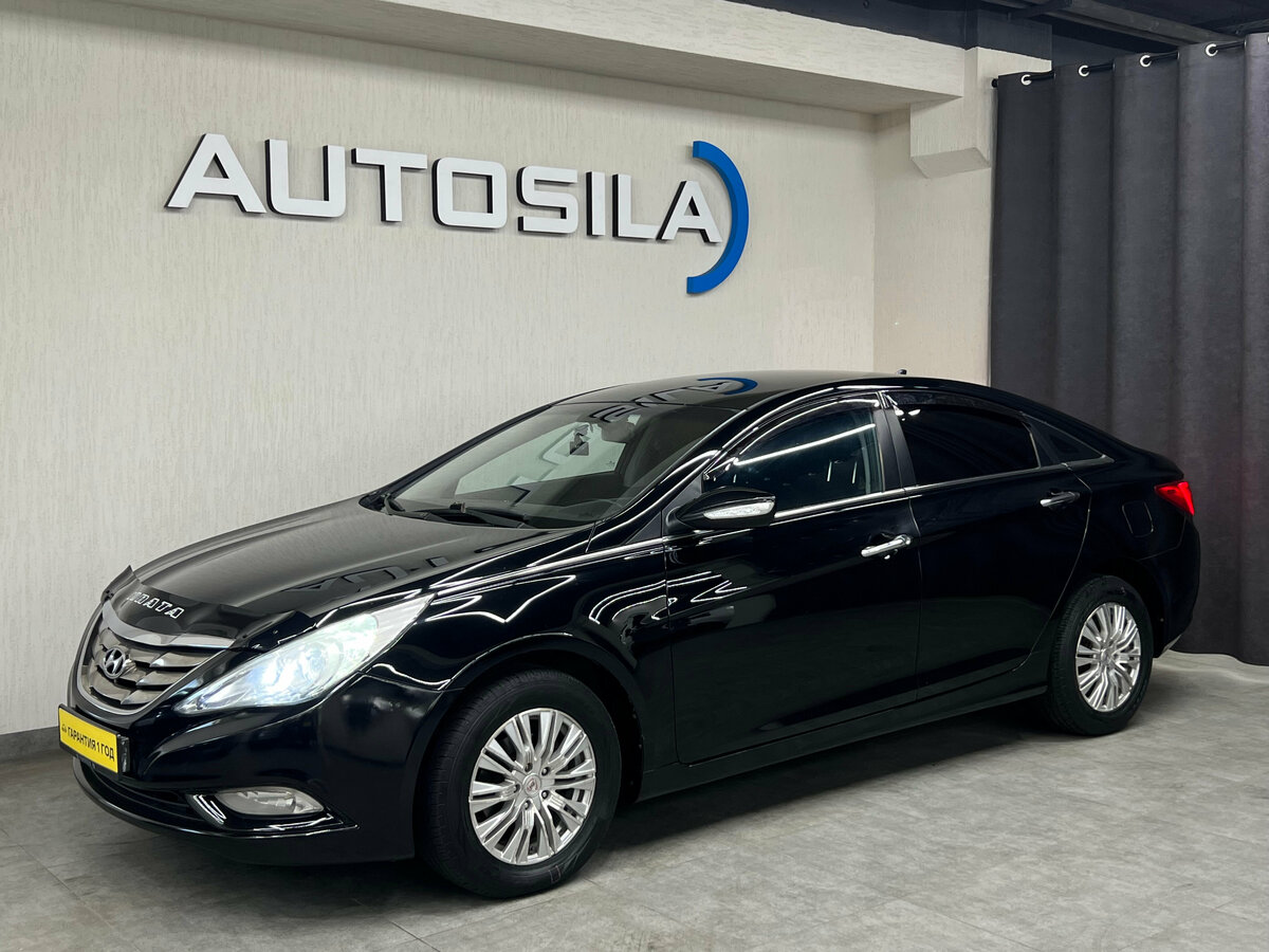 Hyundai Sonata VI (YF)