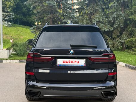 2021 BMW X7 40i I (G07), синий, 7600000 рублей, вид 5