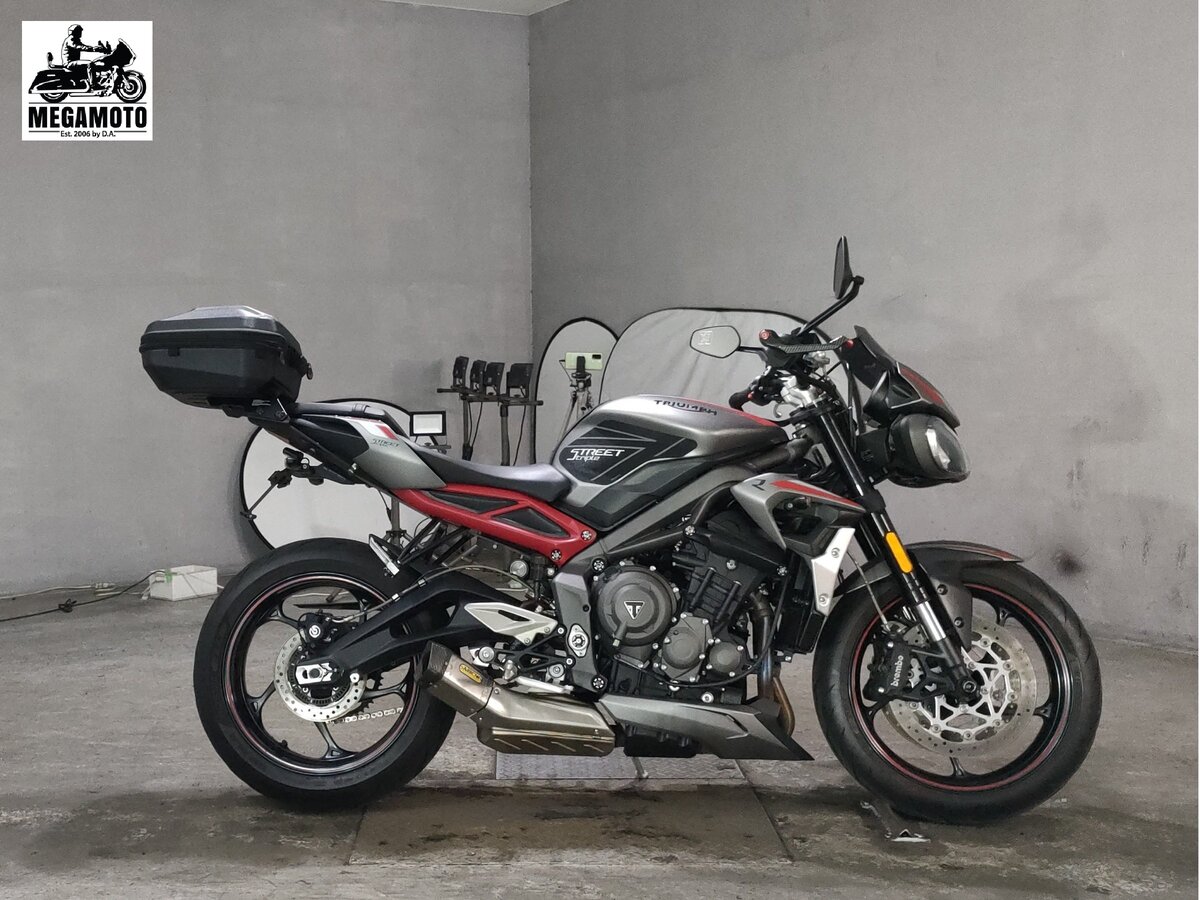 Triumph Street Triple