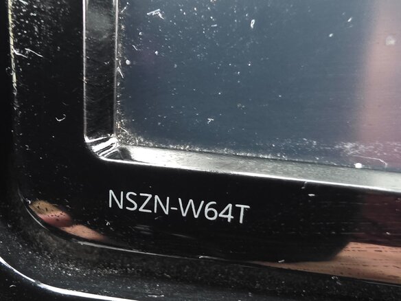 2016 Toyota Prius IV (XW50), серебристый, 1750000 рублей - вид 15