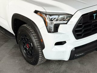 2025 Toyota Sequoia III, белый, 15280000 рублей, вид 4