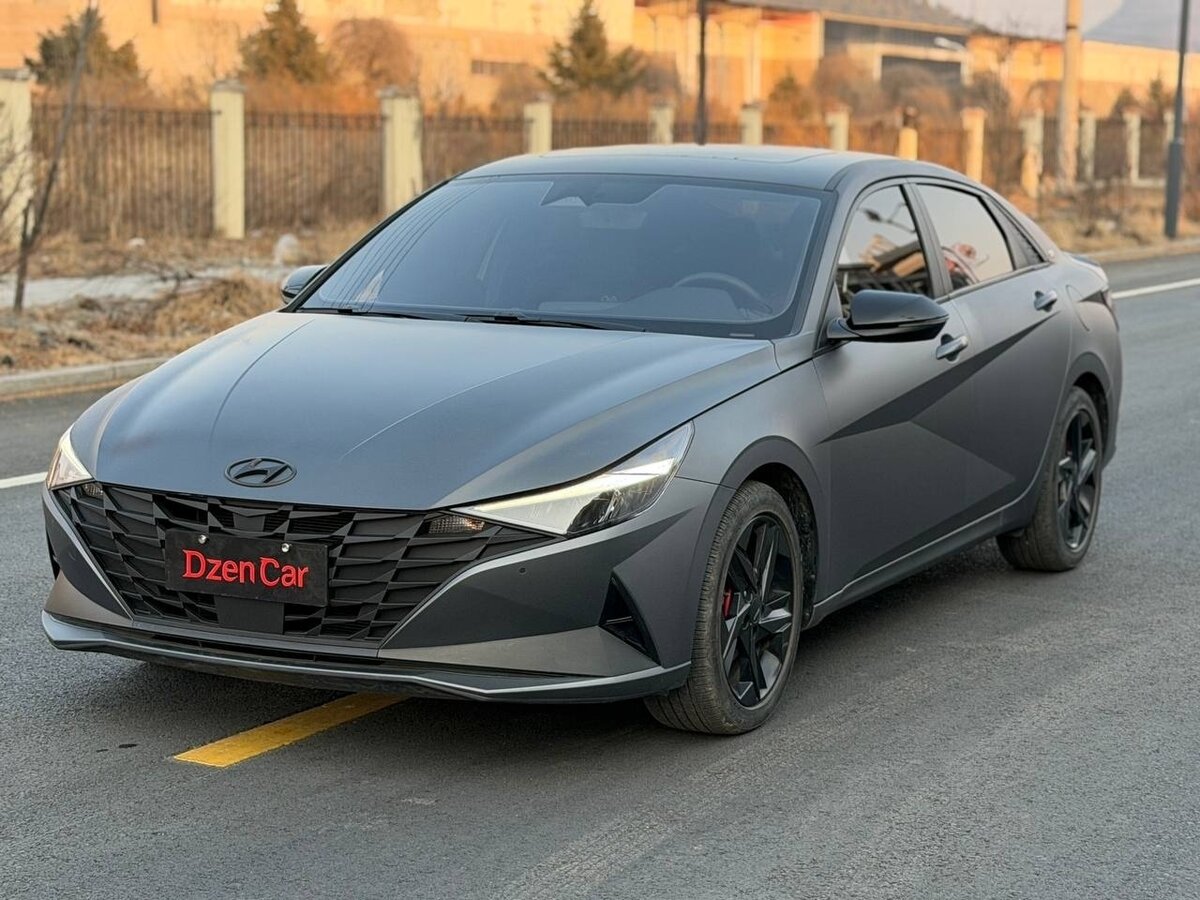 Hyundai Elantra VII (CN7)
