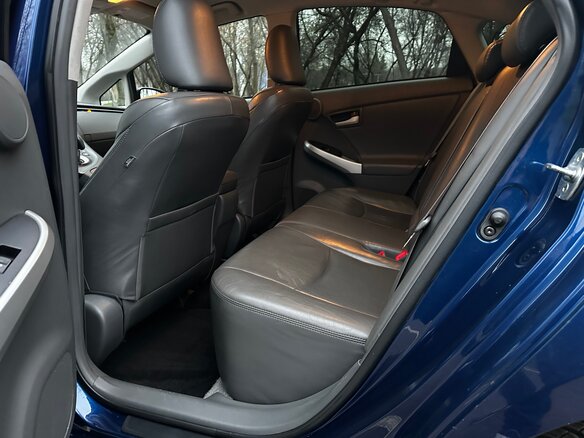 2009 Toyota Prius III (XW30), синий, 1300000 рублей - вид 26