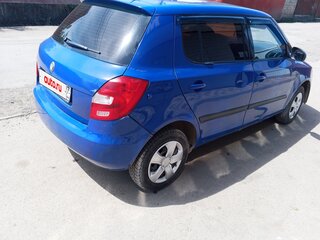 2010 Skoda Fabia II, синий, 200000 рублей, вид 4