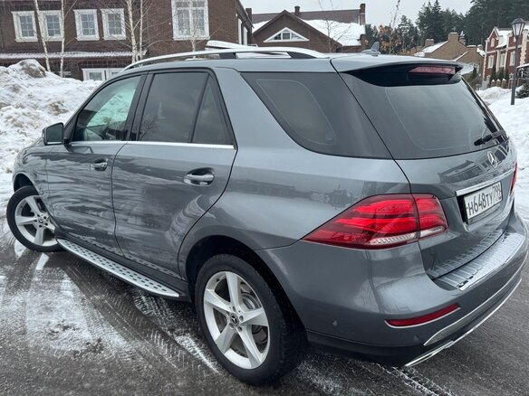 2017 Mercedes-Benz GLE 250 d I (W166), серый, 3050000 рублей - вид 6